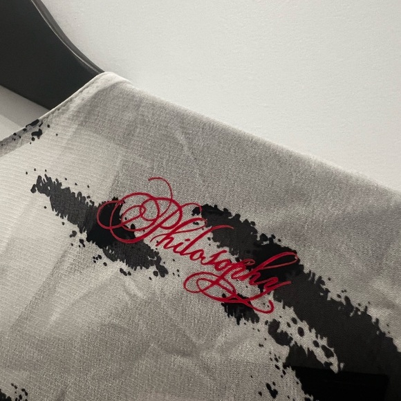 NO LONGER AVAILABLE ONLINE OR IN STORES - Picture 6 of 6